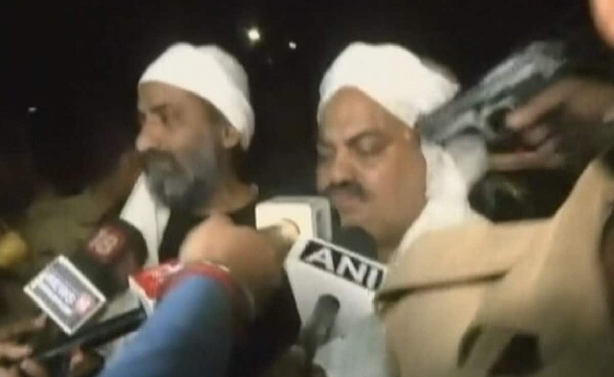 Murder of Atiq-Ashraf: अतीक और अशरफ की गोली मारकर हत्या, मेडिकल कॉलेज के पास हुई वारदात