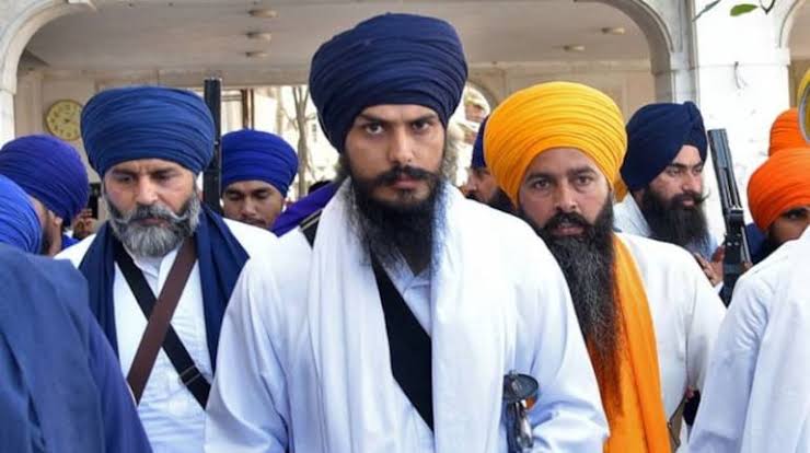 Breaking News: खालिस्तान समर्थक अमृतपाल को पंजाब पुलिस ने किया गिरफ्तार, 18 मार्च से चल रहा था फरार
