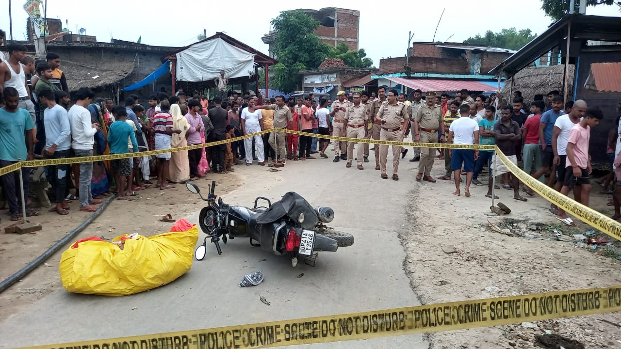 हत्या का खुलासा: मुर्गा, जानवर और जिन्न बना देने की धमकी देकर कर रहा था दुष्कर्म, हत्या में दो युवक गिरफ्तार
