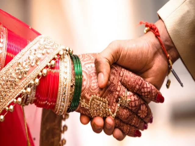 अत्यंत गरीब व्यक्ति के पुत्रियों के शादी हेतु शादी अनुदान योजना शासन द्वारा पुनः शुरू 