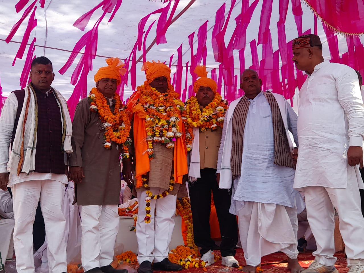 बब्लू यादव को यादव समाज का चौधरी बनाए जाने पर  हुआ शुभव्य स्वागत सम्मान